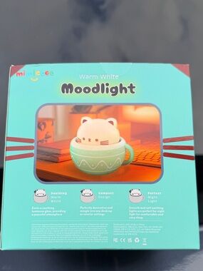 MIMI & COCO Mint Green Cat-in-Cup Moodlight